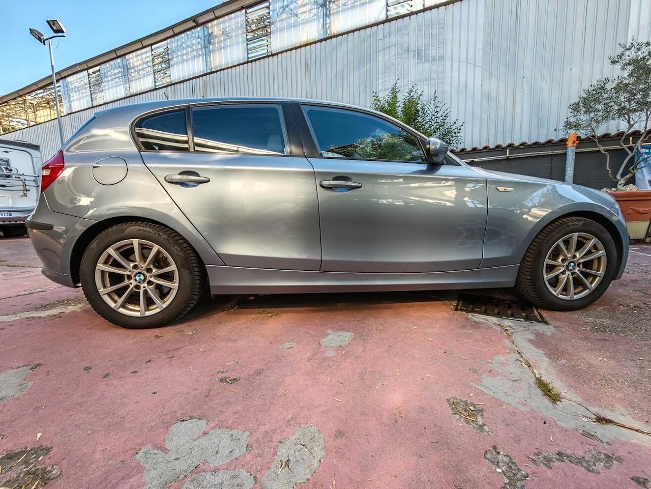 Bmw 118 120i cat 5 porte Futura