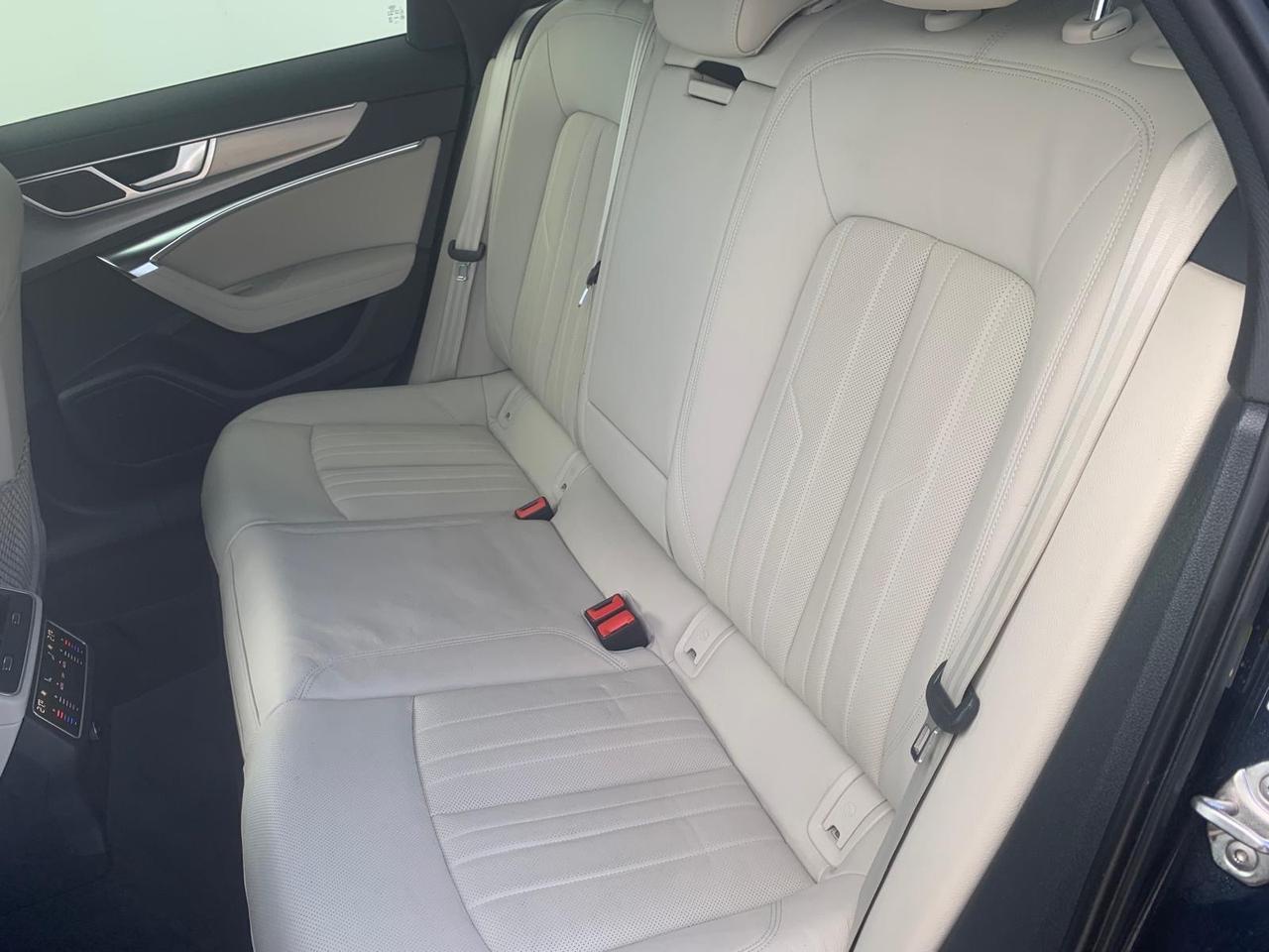 Audi A6 Ultra S tronic bussines