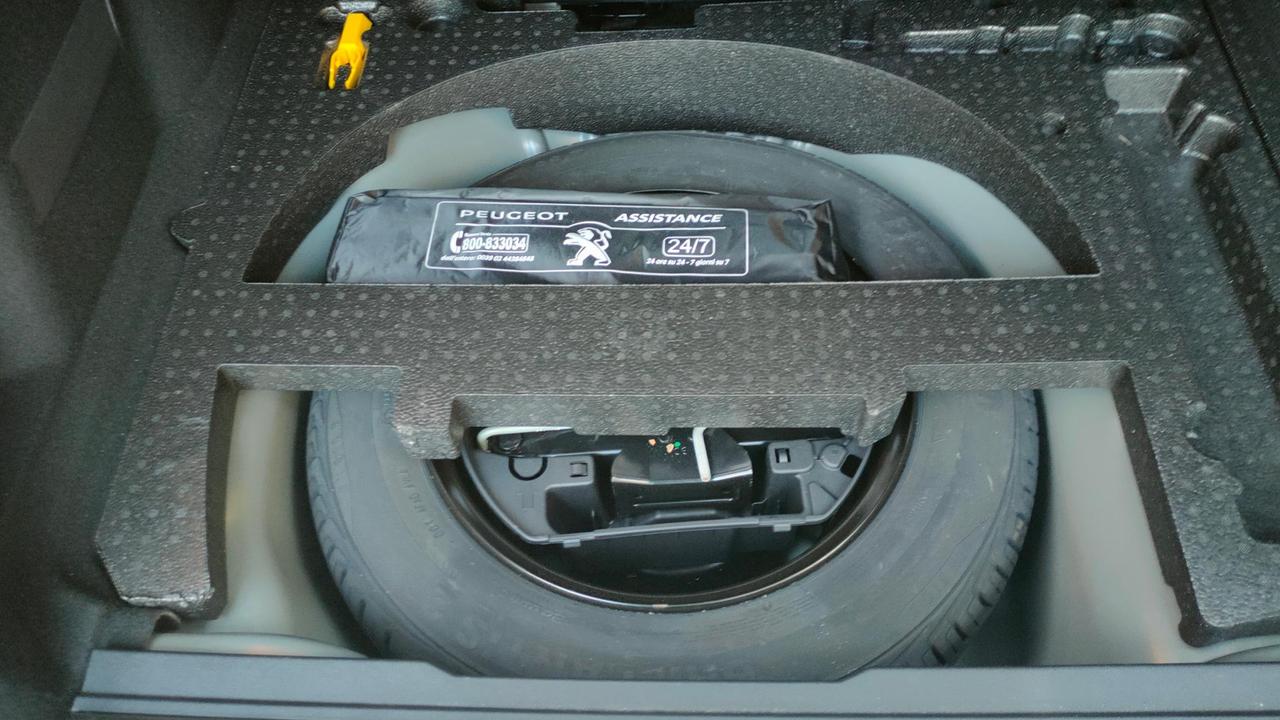 Peugeot 2008 2008 1.2 Turbo Allure 130cv my19