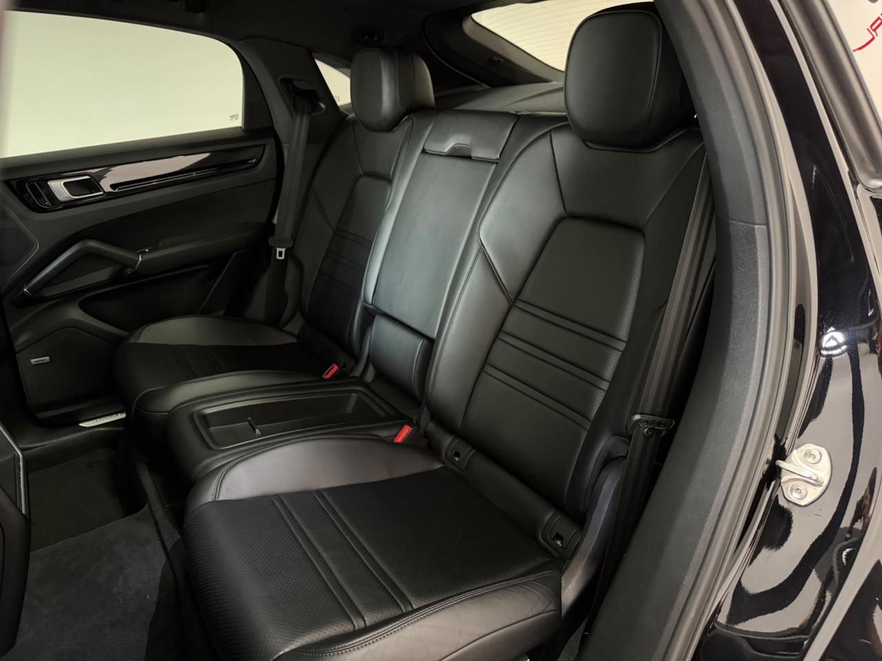 Porsche Cayenne Coupé 3.0 V6 TETTO