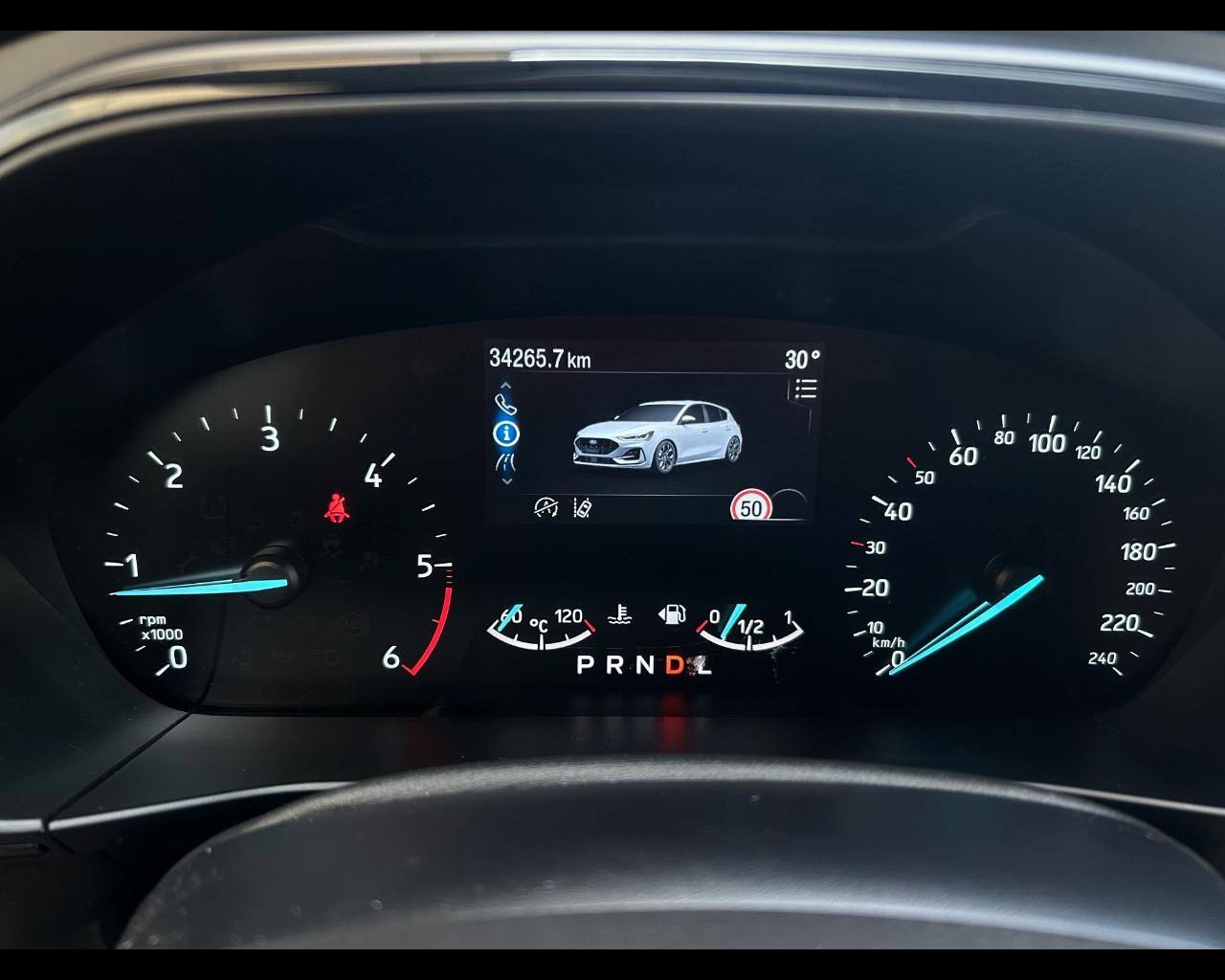 FORD Focus V 2022 - Focus 1.5 ecoblue ST-Line 115cv auto