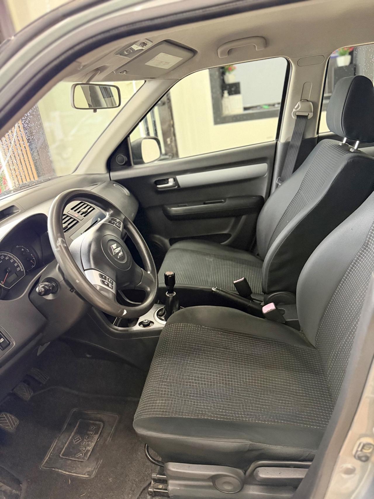 Suzuki Swift 1.3 5p. GLX