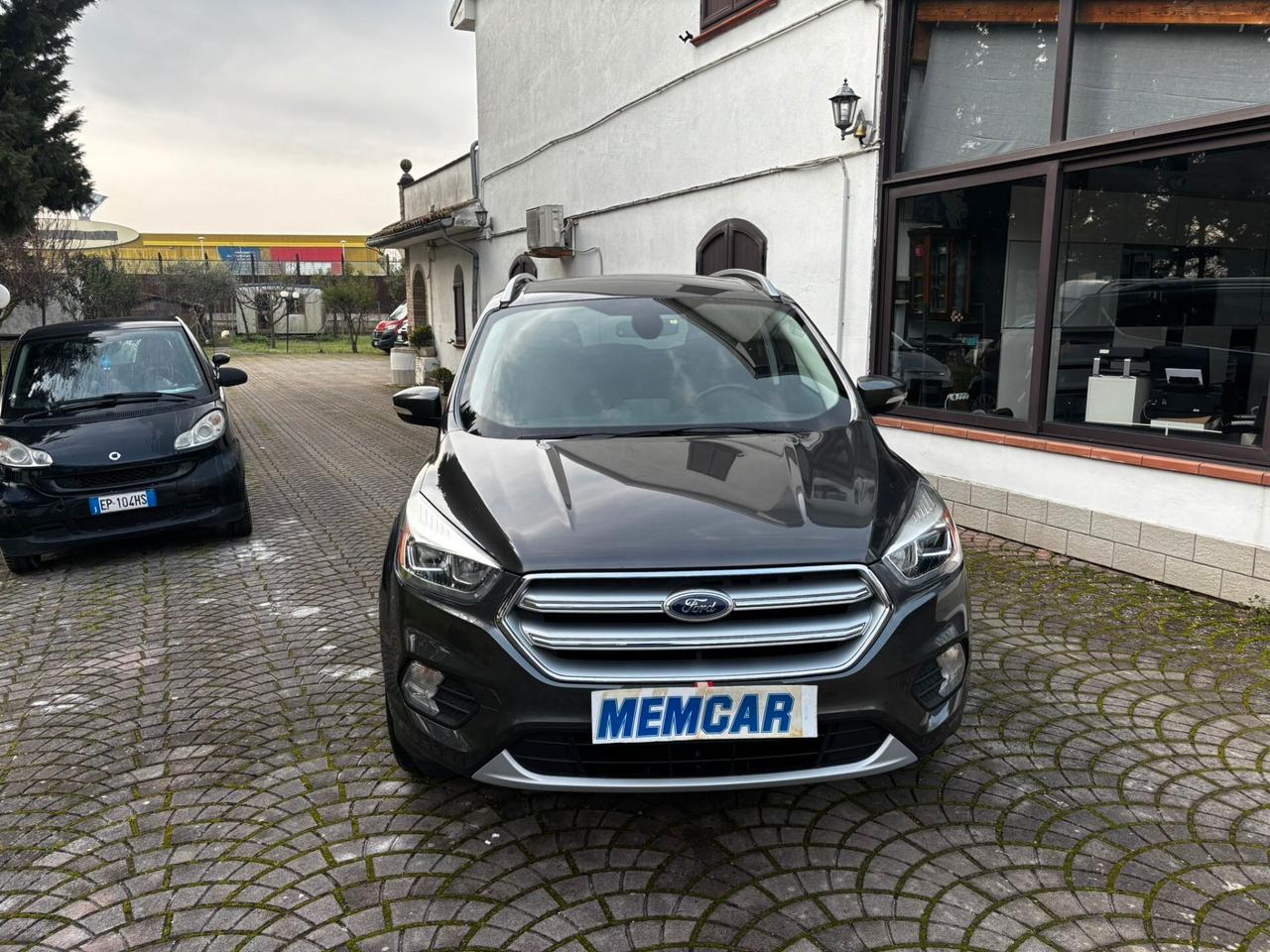 Ford Kuga 2.0 TDCI 150 CV S&S 4WD Titanium CAMBIO AUTOMATICO UNIPROPRIETARIO PERMUTABILE