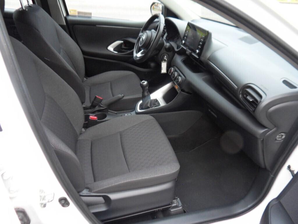 Toyota Yaris 1.0 5 porte Active