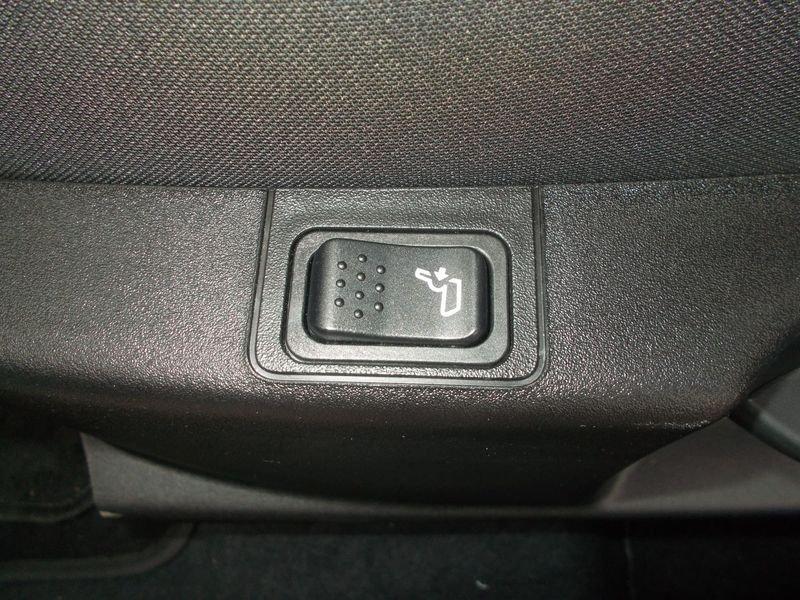 FIAT Tipo Cross 1.5 T4 130cv Hybrid DCT Cross 338.7575187 MASSARI MARCO KM. ZERO