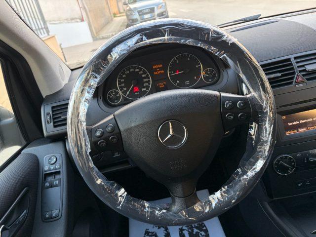 MERCEDES-BENZ A 160 CDI BlueEFFICIENCY Elegance