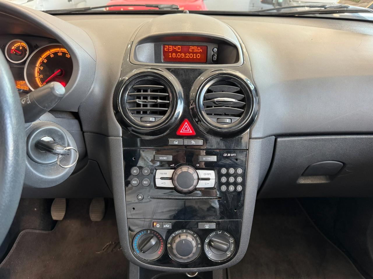 Opel Corsa 1.2 3 porte Edition