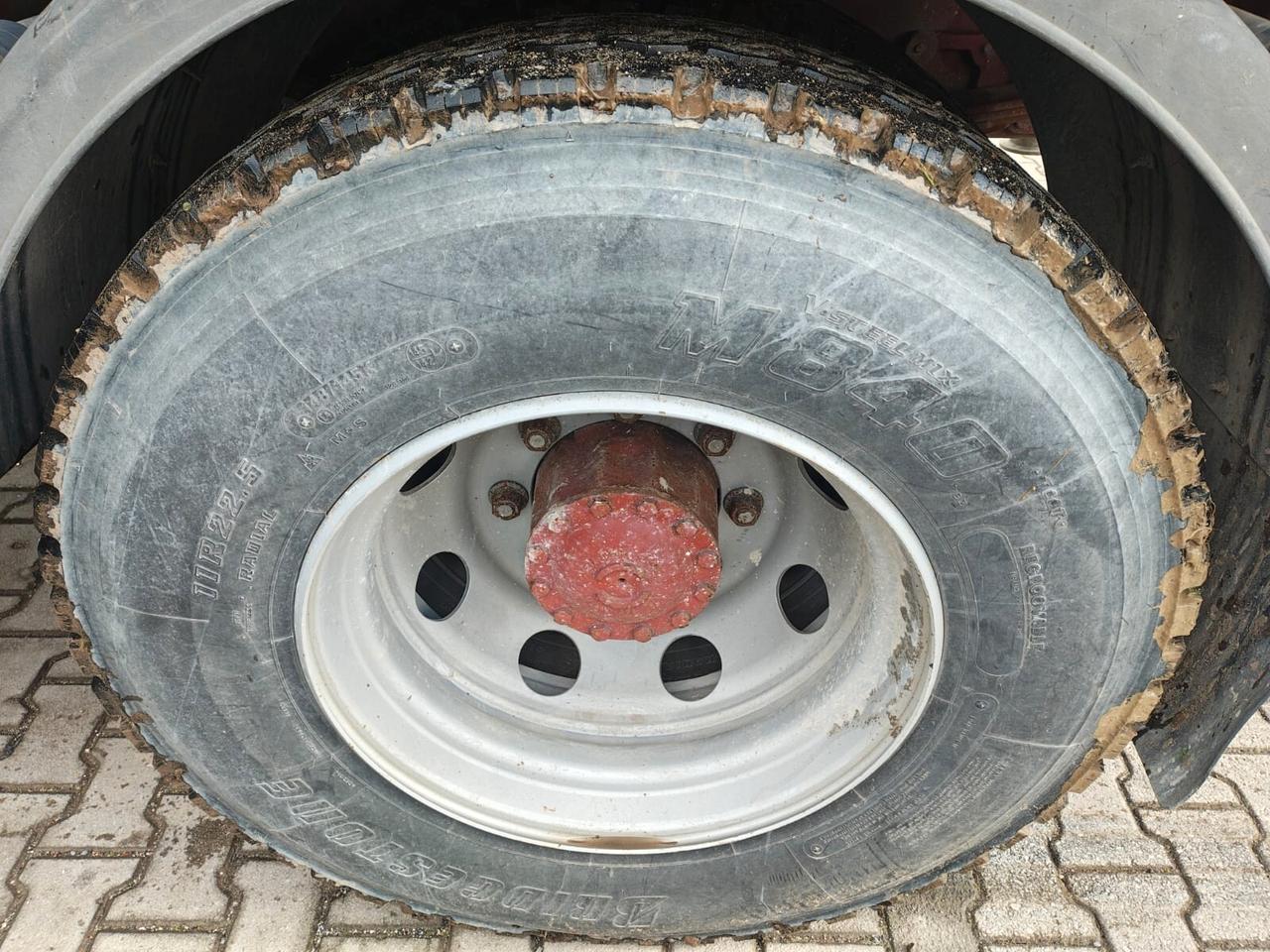 Iveco EuroCargo ML150 E18K Cassone Trilaterale GRU
