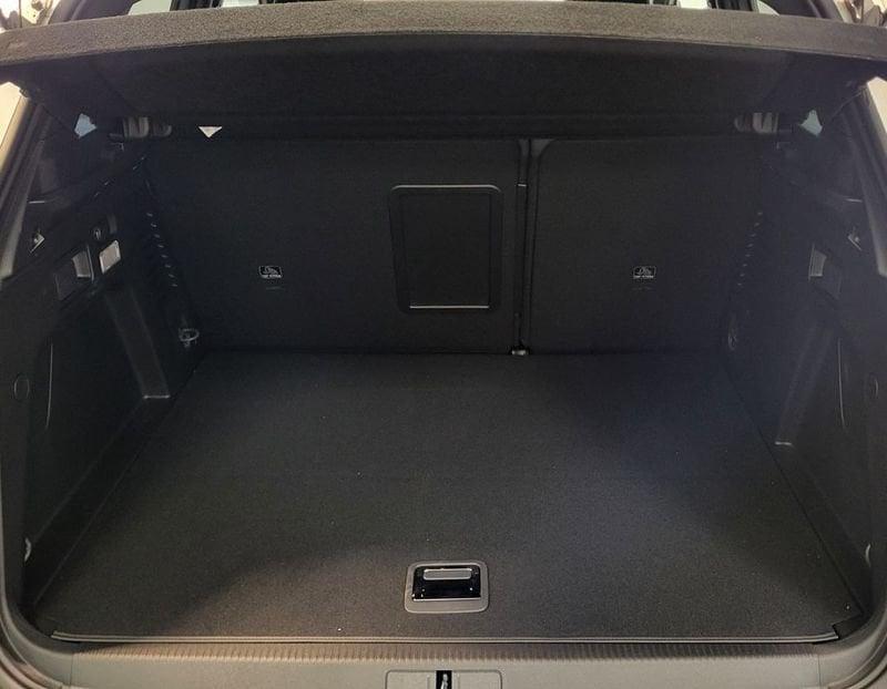 Peugeot 3008 Hybrid4 300 e-EAT8 Allure Pack