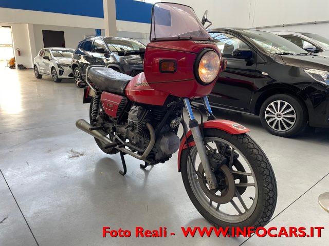 MOTO GUZZI V 35 350 cc 33 CV