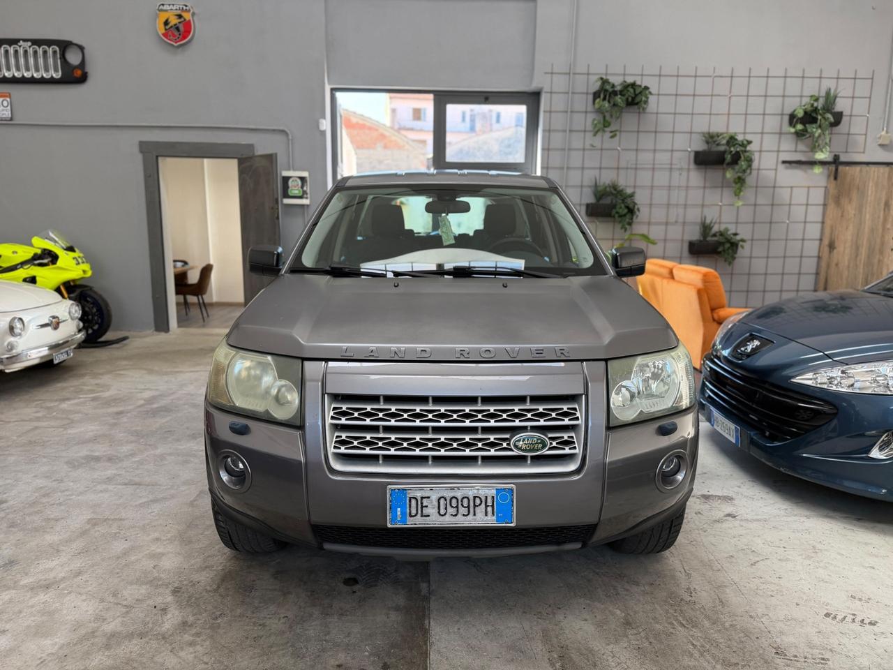 Land Rover Freelander 2.2 TD4 S.W. SE