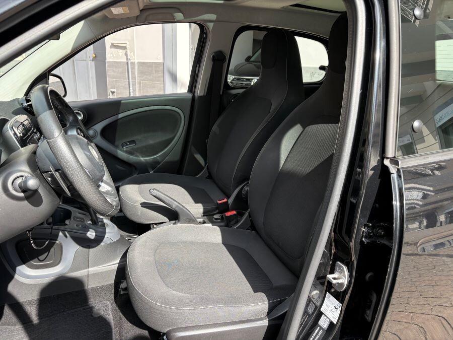 SMART FORFOUR 1.0 AUTOM PASSION CERTIFICATA NUOVA