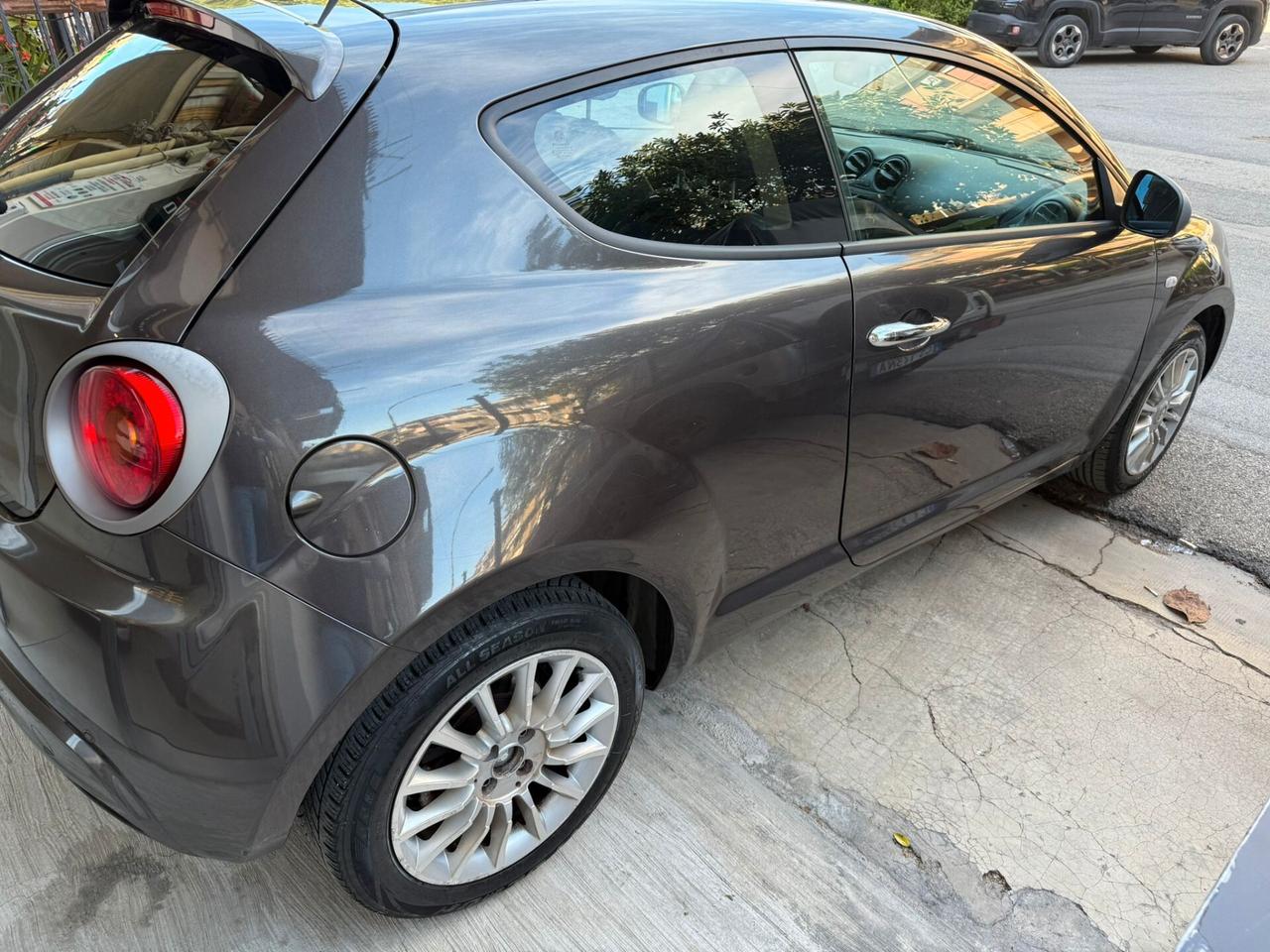 Alfa Romeo MiTo 2015 1.3 85 CV S&S Distinctive