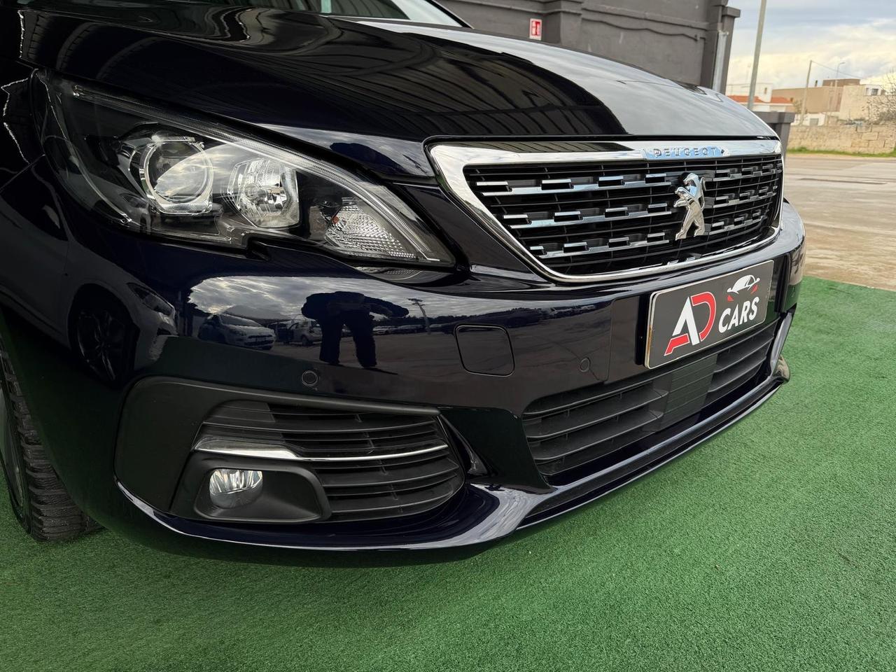 Peugeot 308 BlueHDi 130 S&S SW Allure