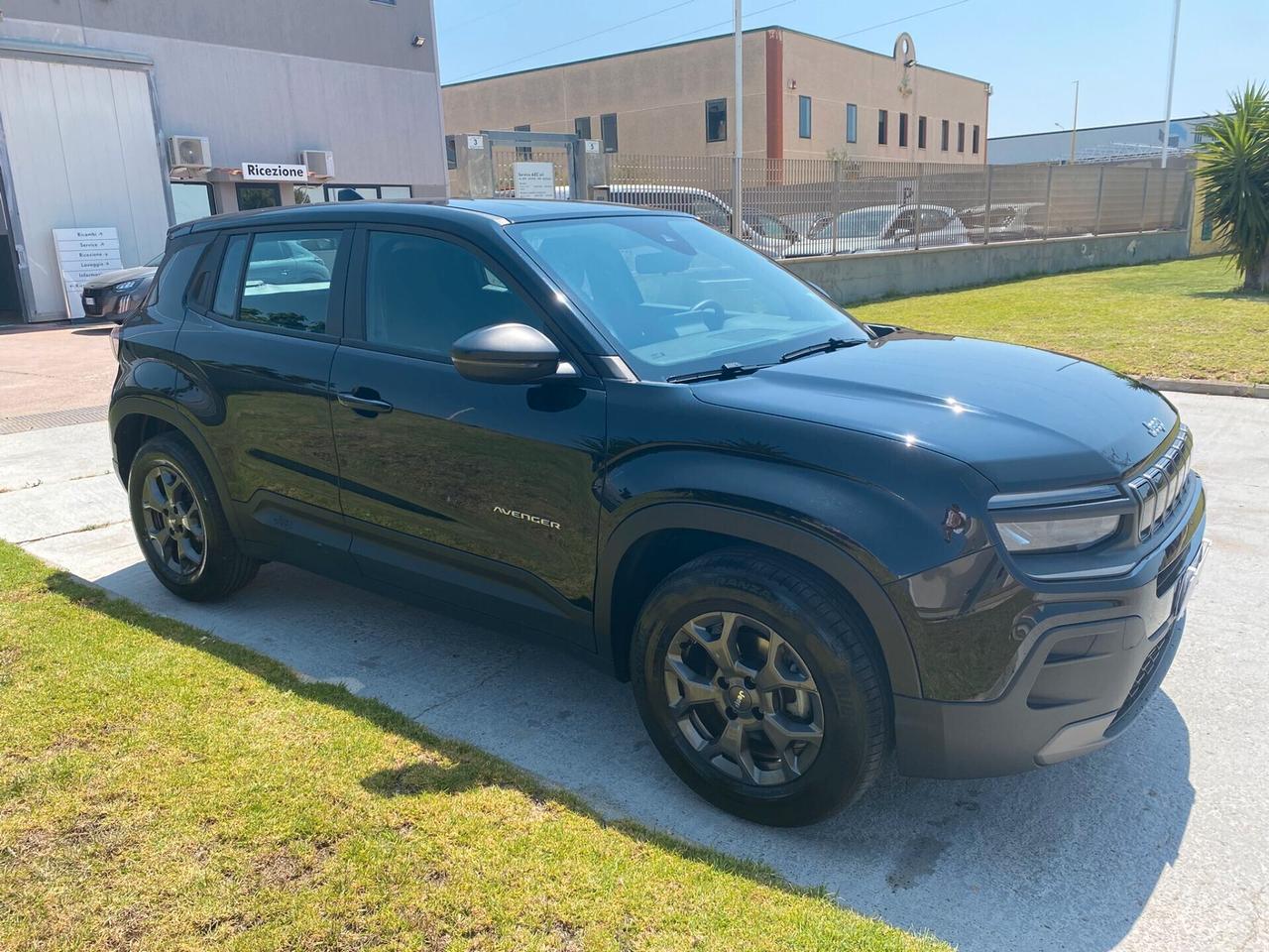 Jeep Avenger 1.2 Turbo 100 cv. Longitude*34.400 km
