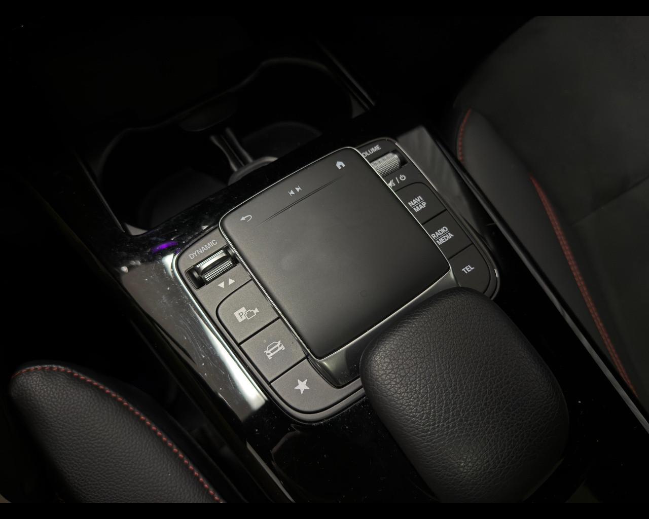 Mercedes-Benz CLA Coupé (C118) - CLA 200 d Automatic Premium