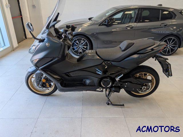YAMAHA T-Max 560 TECH MAX