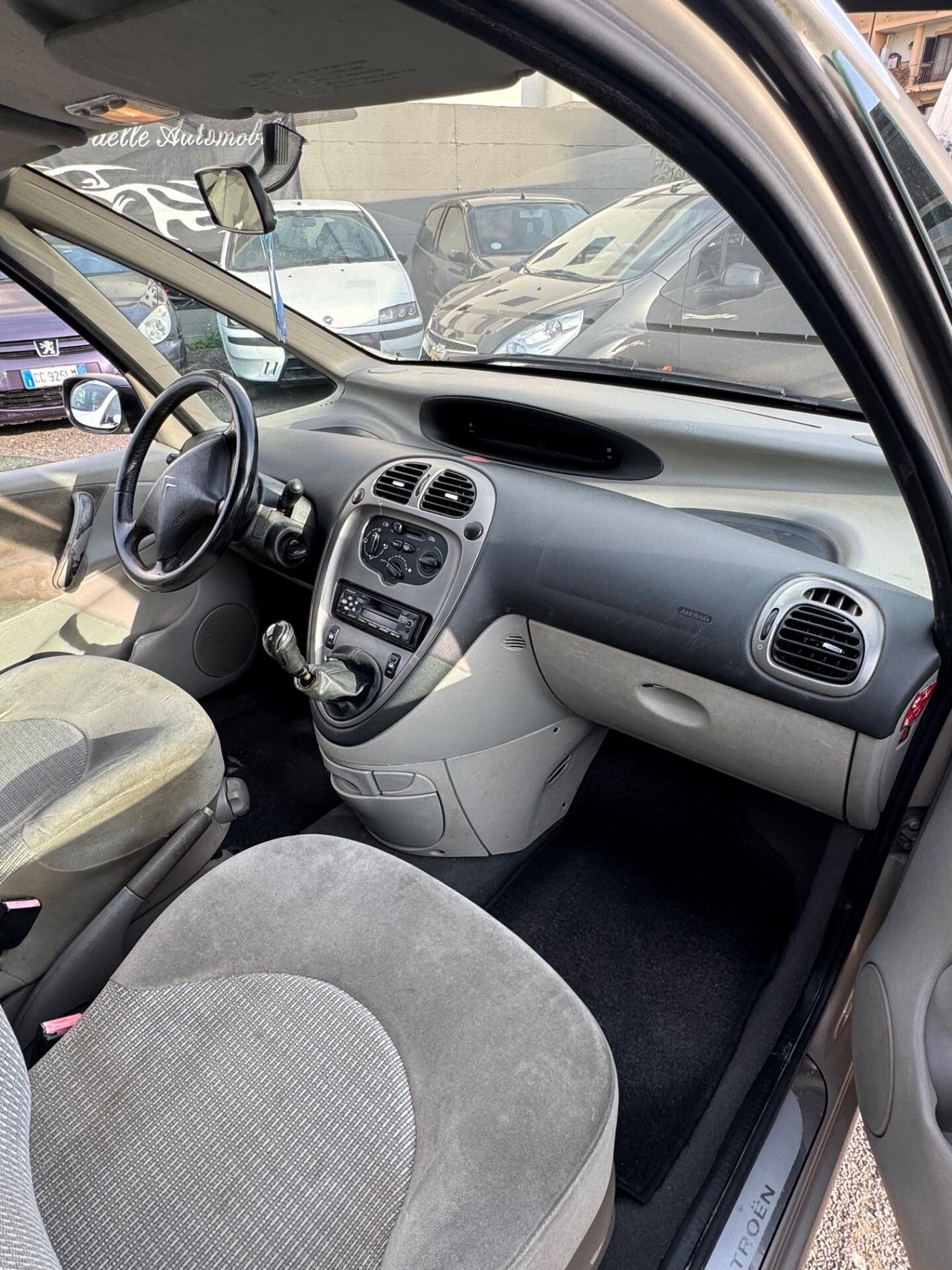 Citroen Xsara Picasso 1.6 16V Elegance Bi Energy G