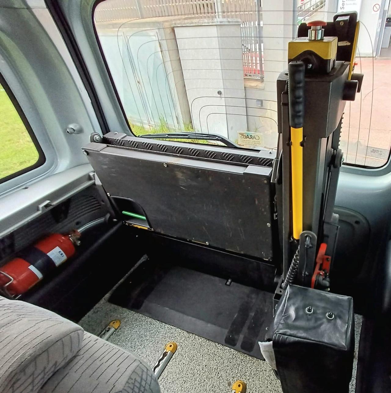 Renault Kangoo 1.2 75 CV *allestimento disabili