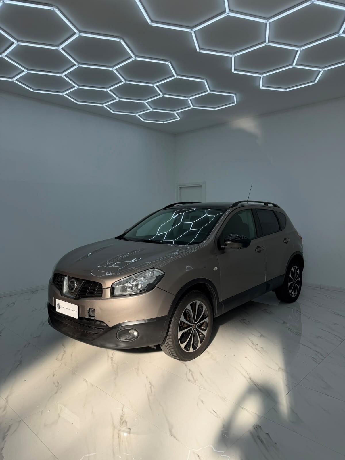 Nissan Qashqai 2.0 16V 360