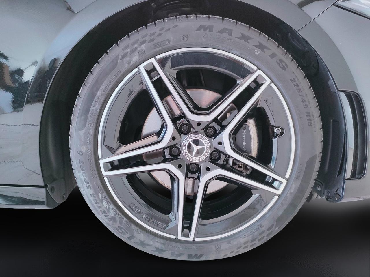 Mercedes-Benz Classe A - W177 2018 - A 180 d Premium auto
