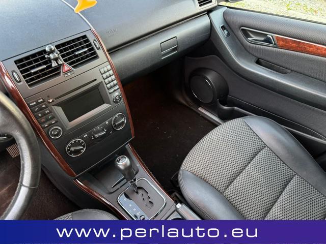 MERCEDES-BENZ A 180 CDI Elegance Cambio Automatico