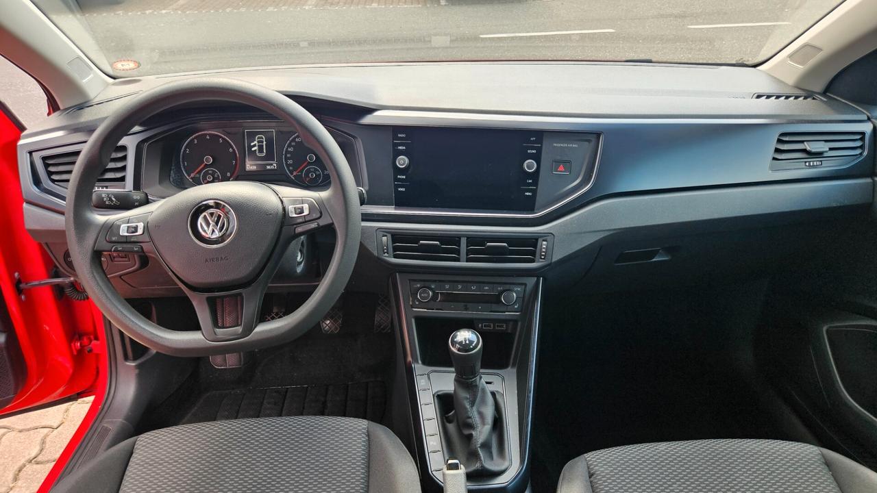Volkswagen Polo 5p 1.0 evo 80cv NEOPTATENTATI-SED.RISC.-CARPLAY