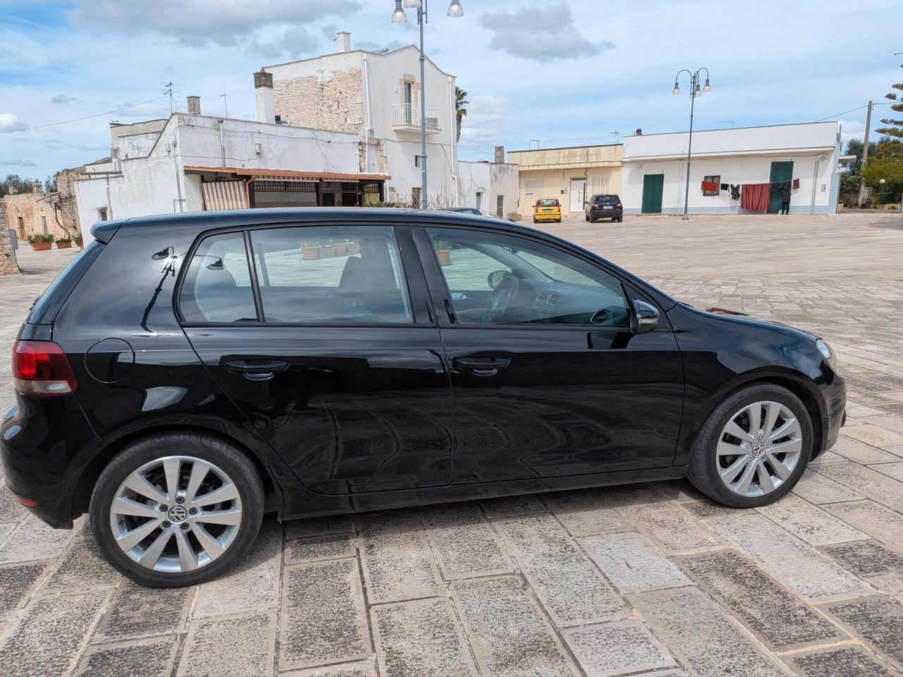 Volkswagen Golf 1.6 TDI DPF 5p. Highline