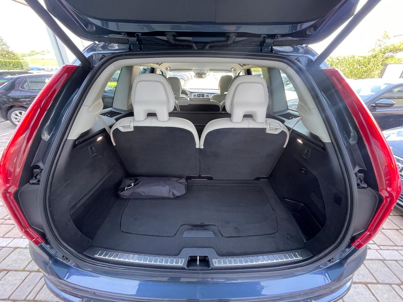 Volvo XC 90 XC90 B5 (d) AWD automatico 7 posti Ultimate Bright