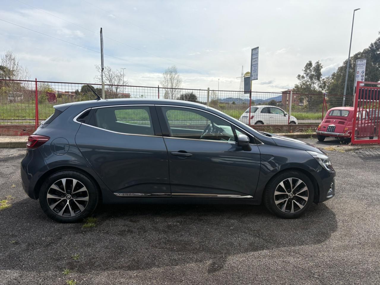 RENAULT CLIO 2020