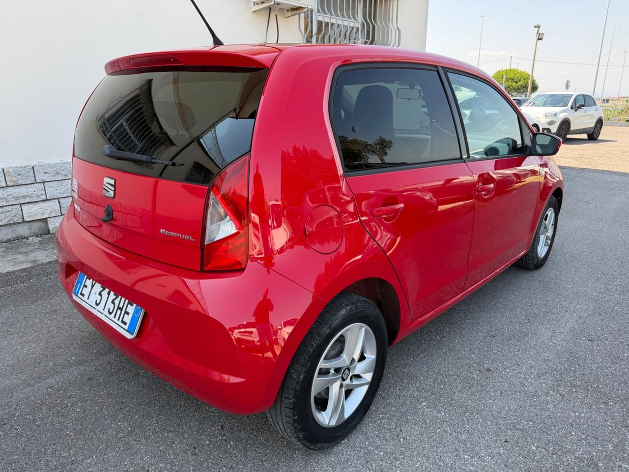 Seat Mii 2015 1.0 68 CV 5 porte Chic Ecofuel OK NEOPATENTATI