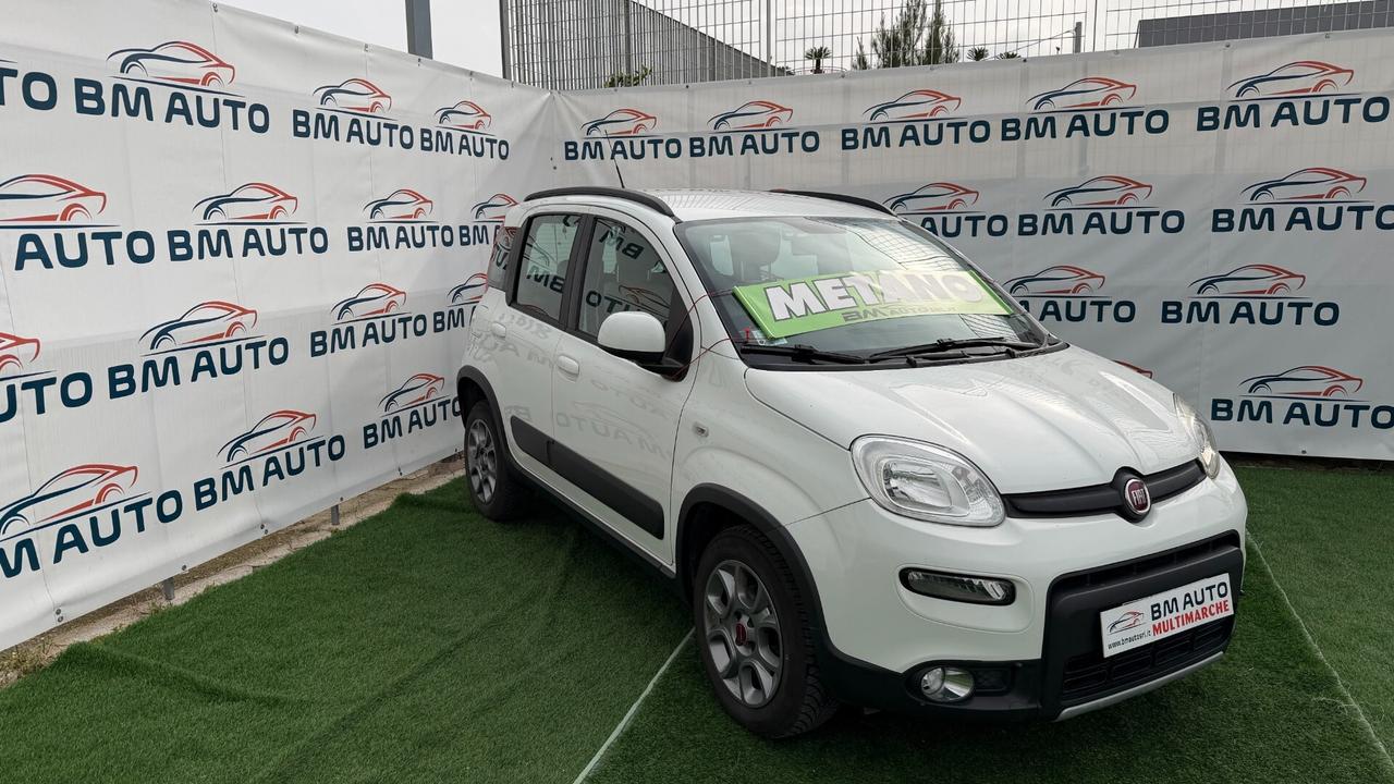 Fiat Panda 0.9 TwinAir Turbo Natural Power Trekking GARANTITA 12 MESI