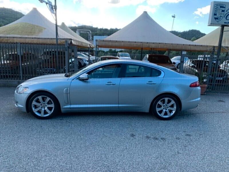 Jaguar XF 3.0 D V6 Premium Luxury