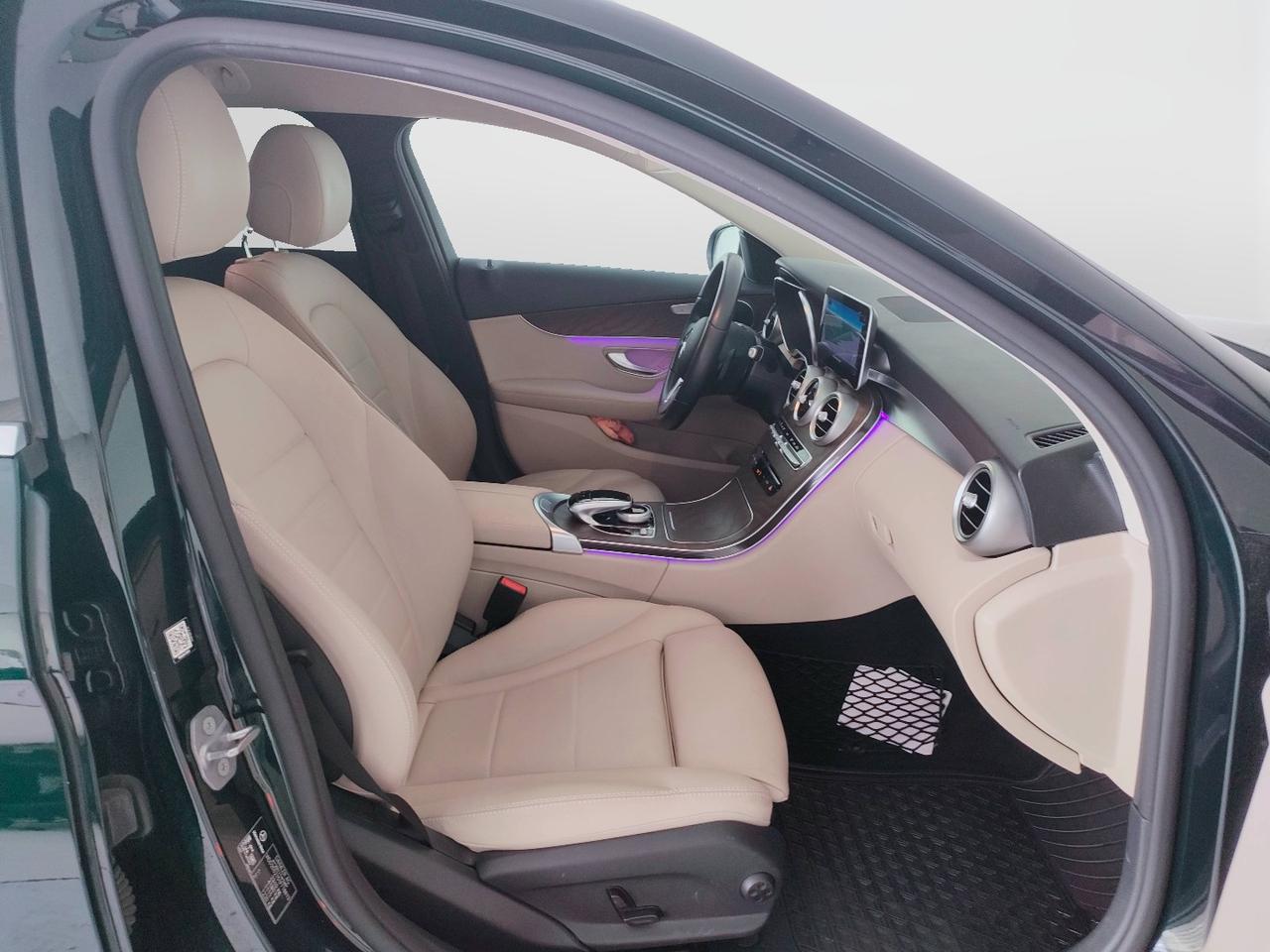 Mercedes-Benz Classe C-S205 2018 SW - C SW 220 d Premium 4matic auto