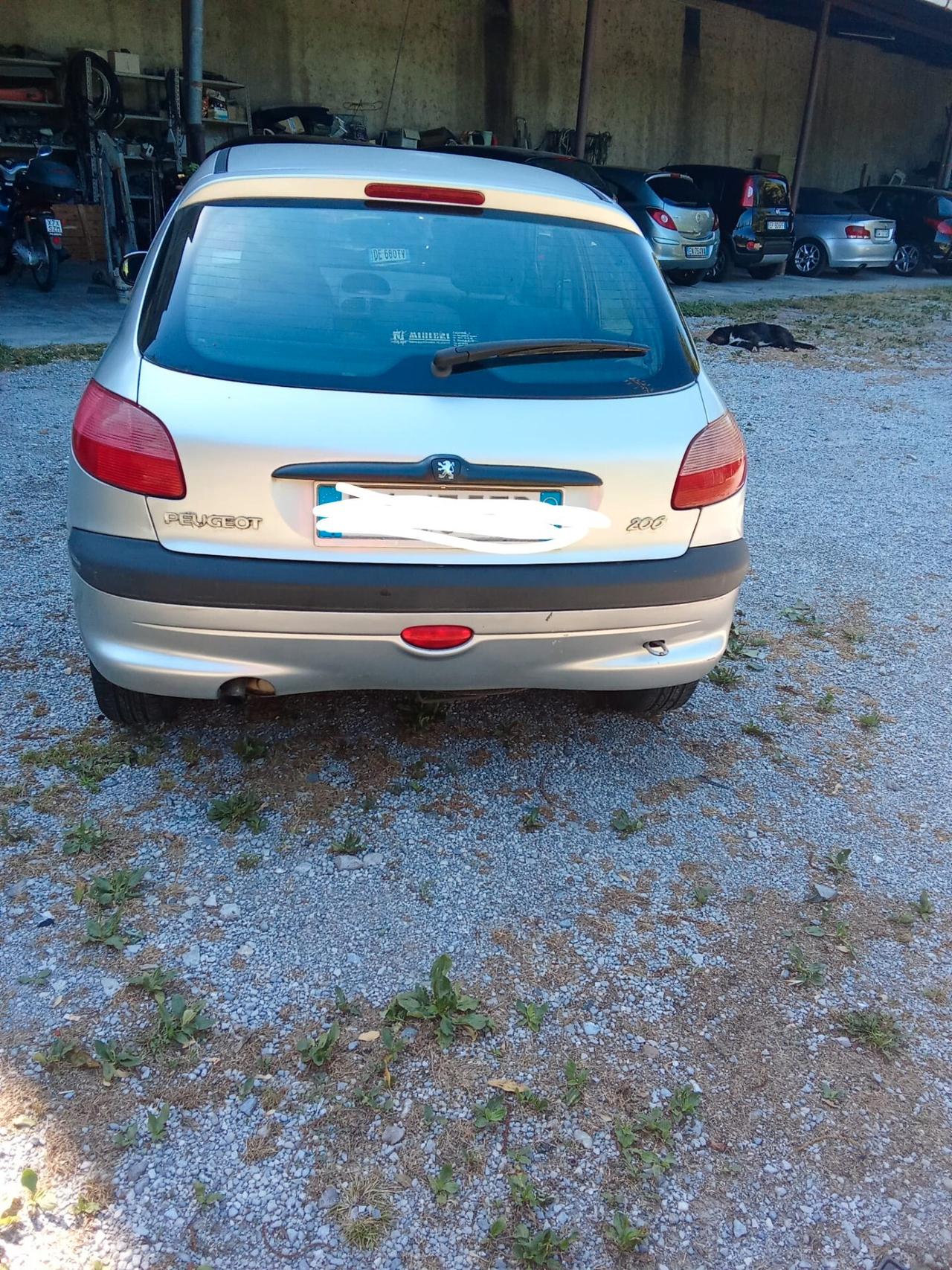 Peugeot 206 1.200