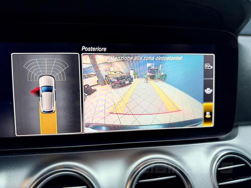 Mercedes E220 PREMIUM PLUS