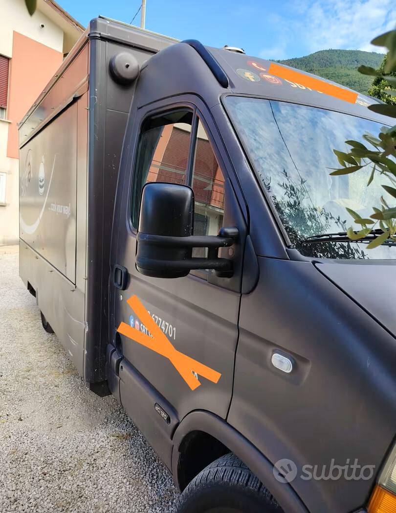 FOOD TRUCK RENAULT MASTER TD