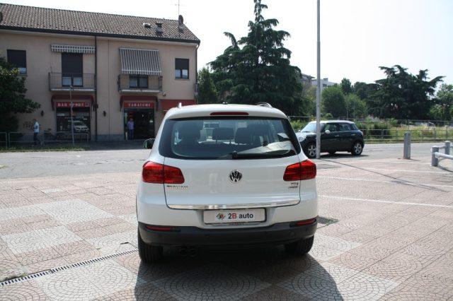 VOLKSWAGEN Tiguan 2.0 TDI 110 CV Cross BlueMotion Technology
