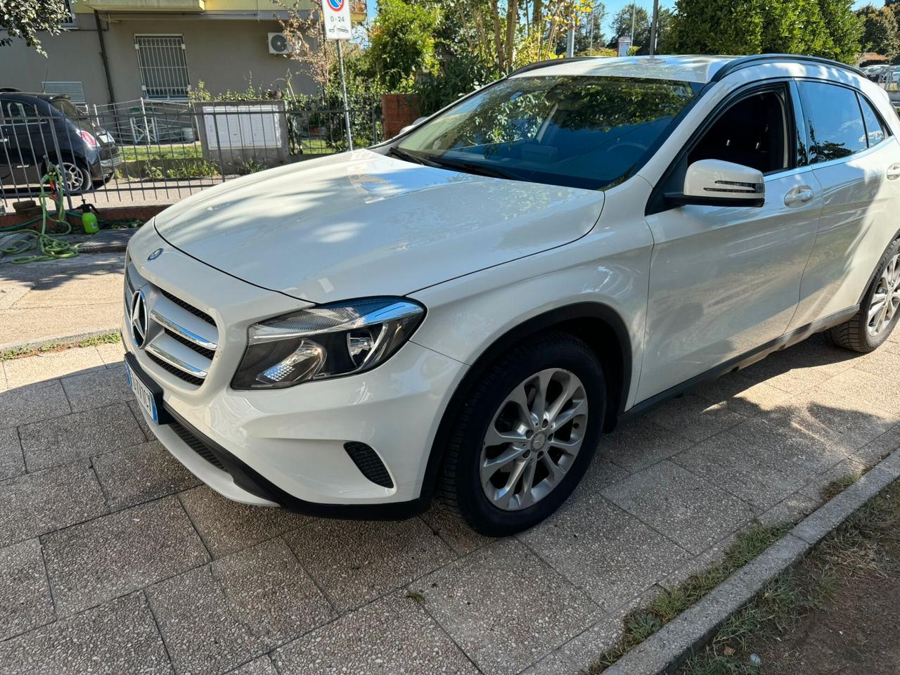 Mercedes-benz GLA 180 GLA 180 d Business