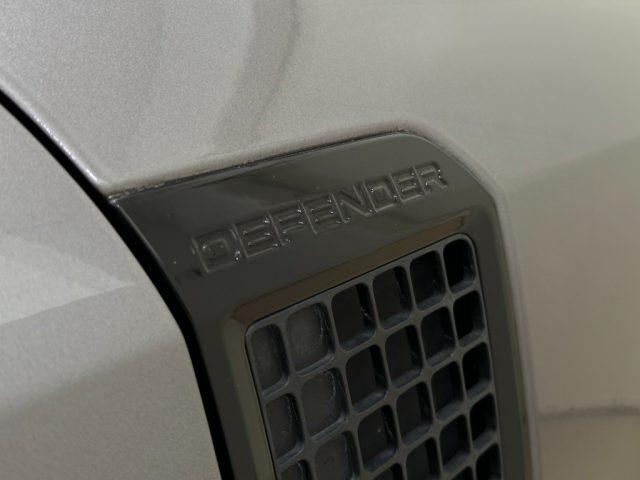 LAND ROVER Defender 110 3.0D I6 250 CV AWD Auto S