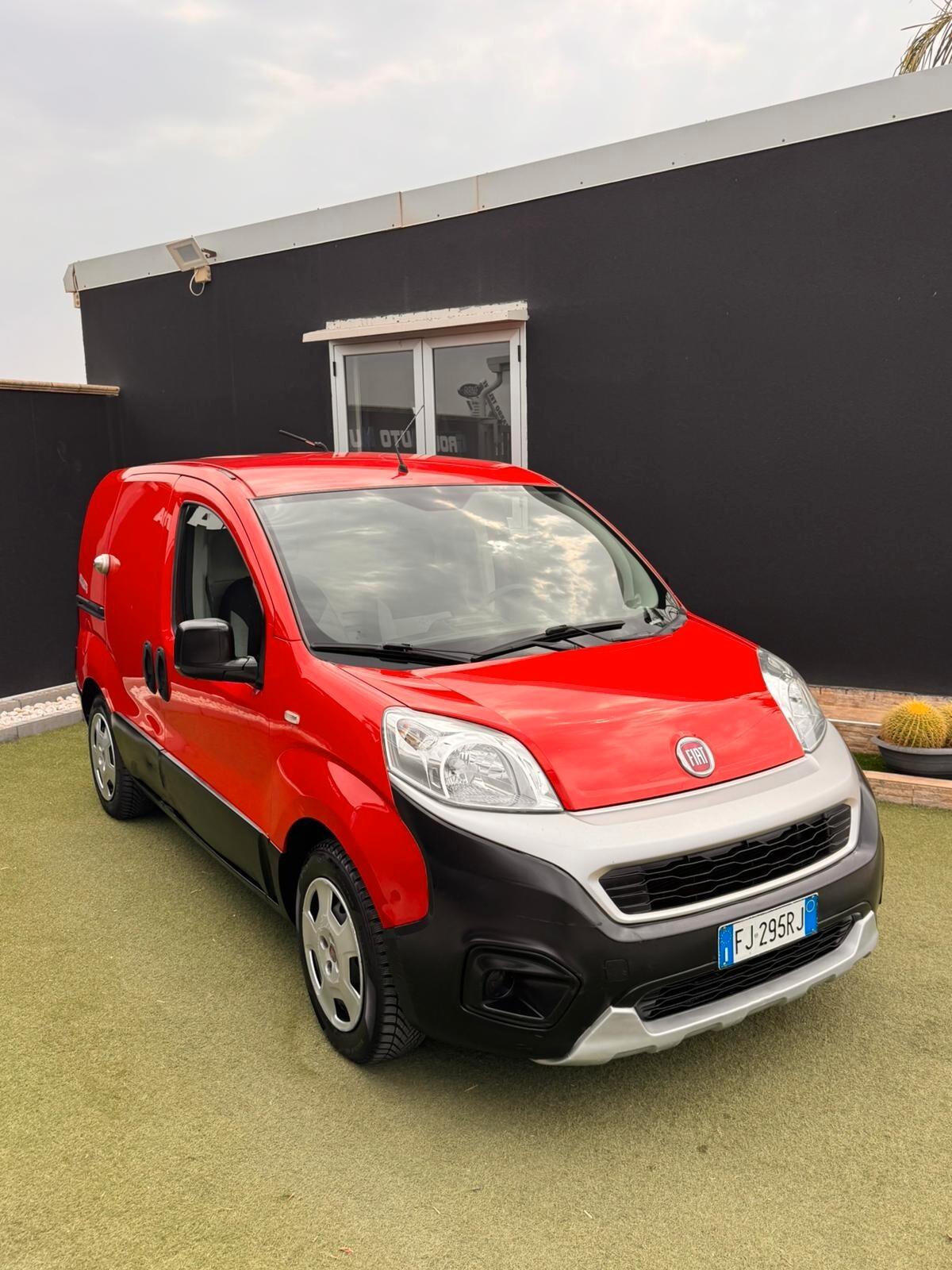Fiat Fiorino 1.3 MJT 95CV Cargo Adventure CON ATTREZZATURA