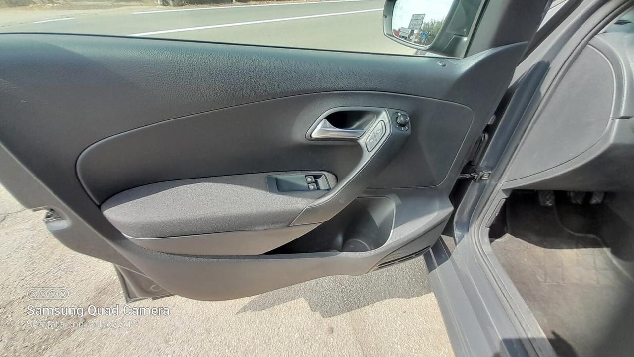 Volkswagen Polo 1.4 TDI 5p 75 CV. Fresh