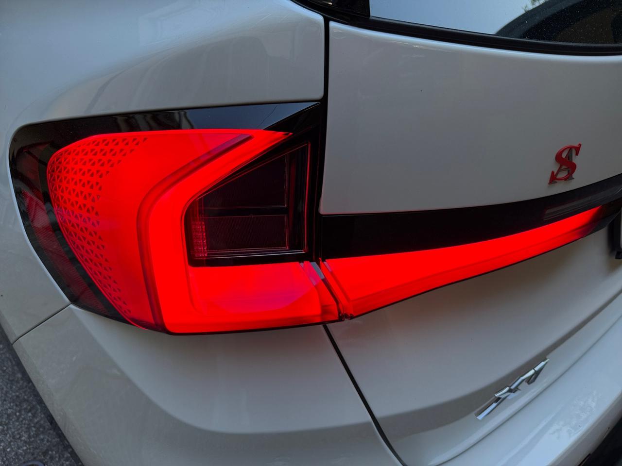 BMW X1 sdrive18d X-Line Edition Signature auto Premium Pack