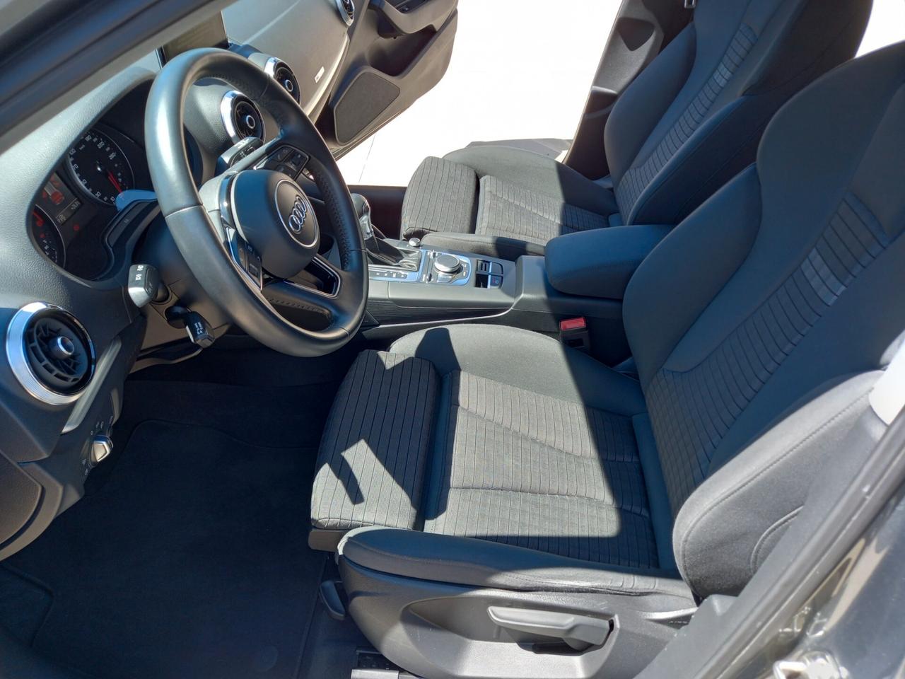 Audi A3 1.6 TDI 116 CV Design 10/2018