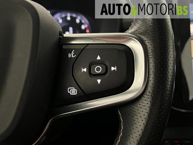 VOLVO XC40 T3 Geartronic R-design