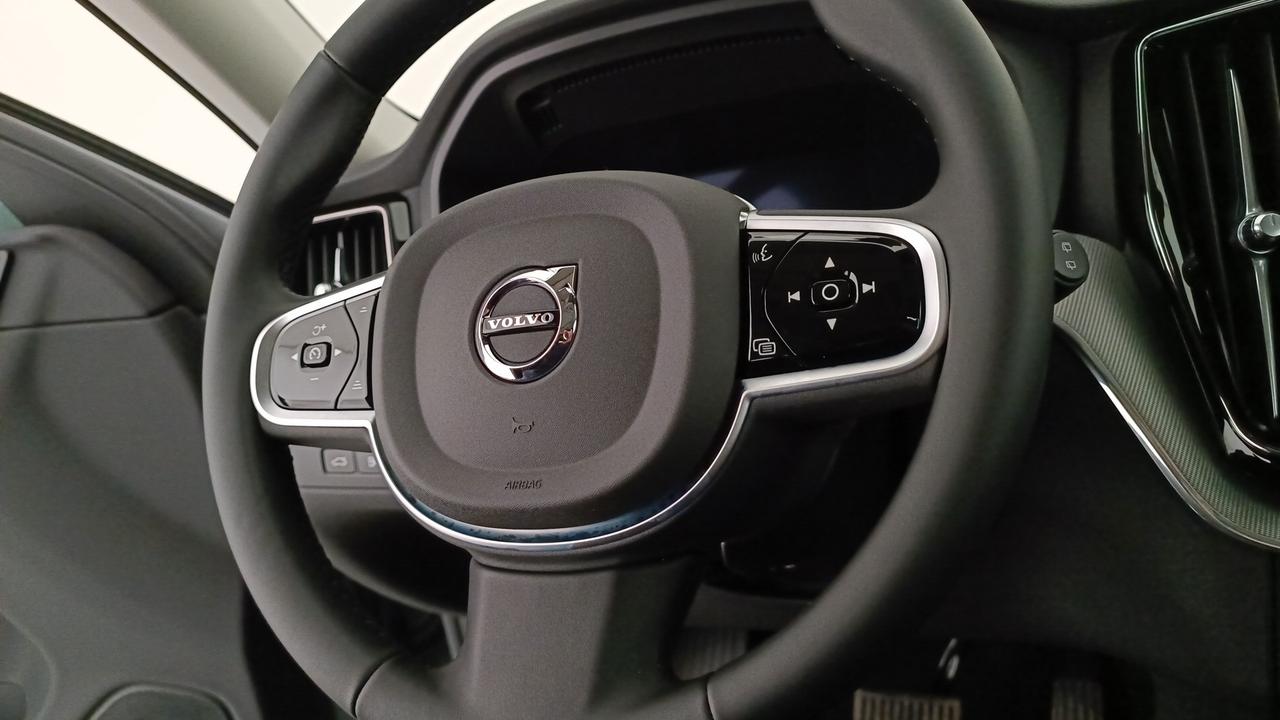 VOLVO XC60 2.0 t6 phev Plus Bright awd auto