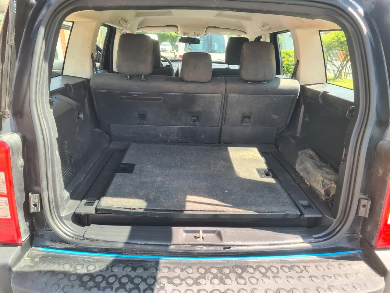 Dodge Nitro 2.8 CRD SXT 4WD