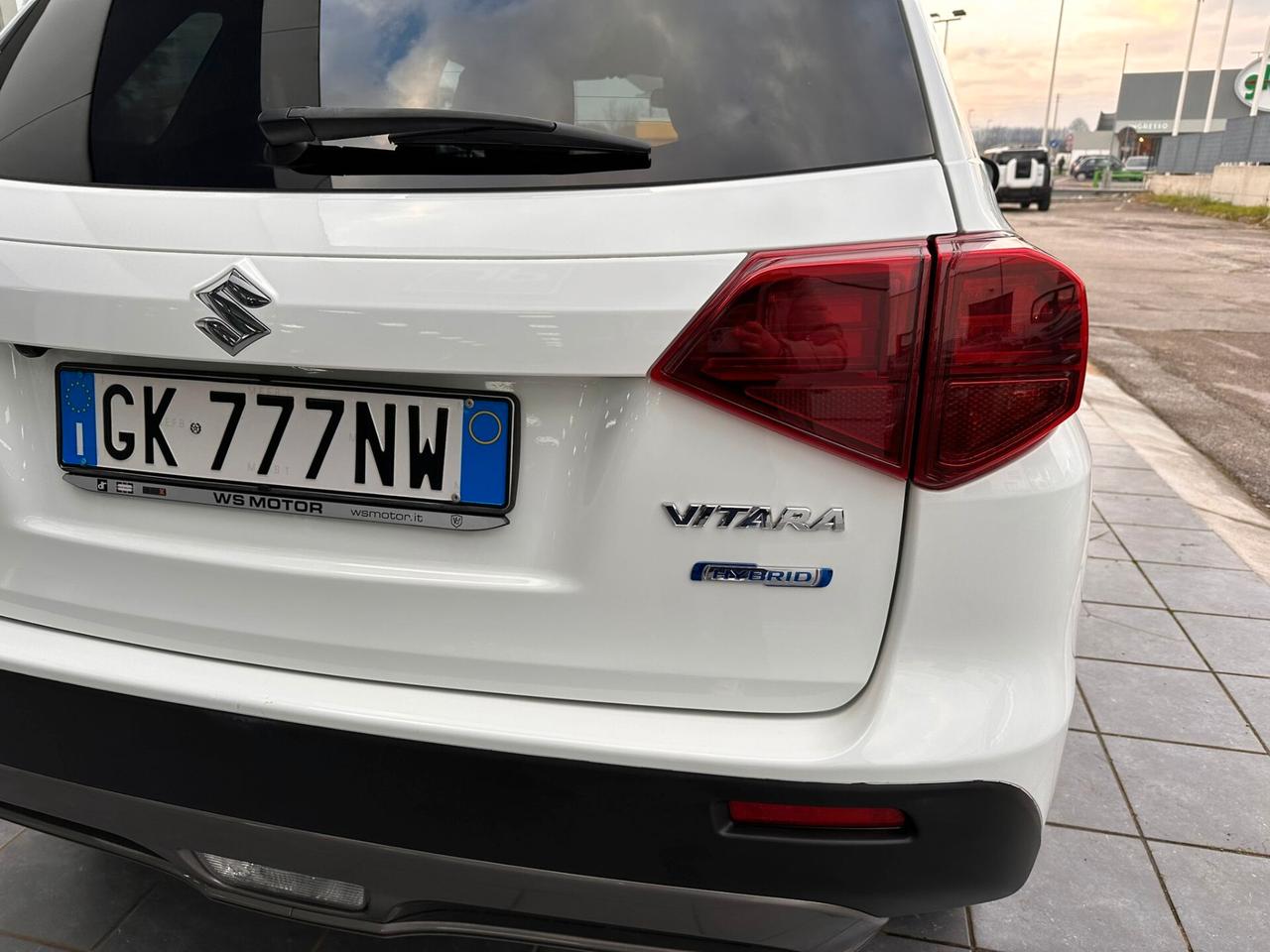 Suzuki Vitara 1.4 Hybrid Top