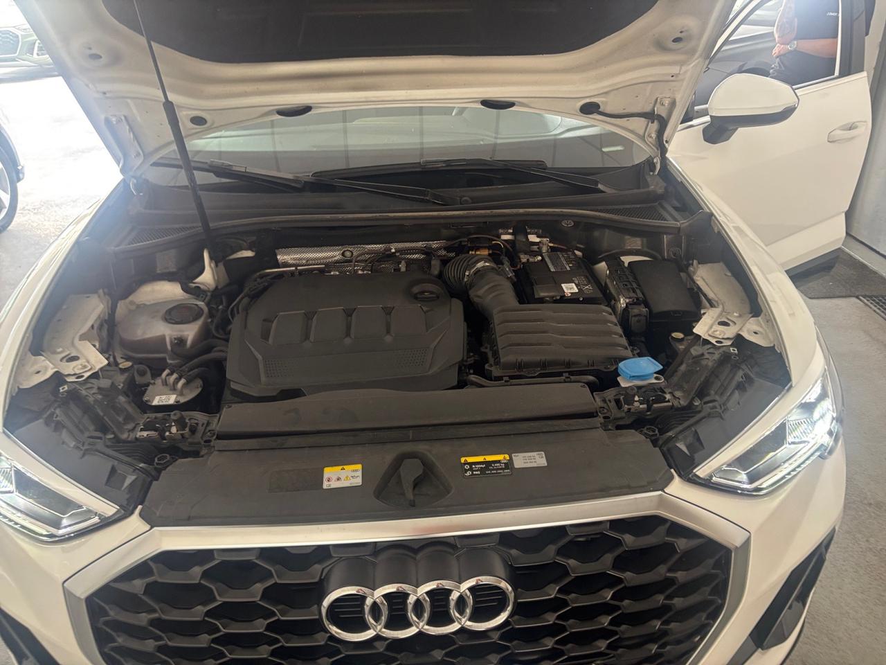 AUDI Q3 I 2019 Sportback - Q3 Sportback 35 2.0 tdi Business Plus