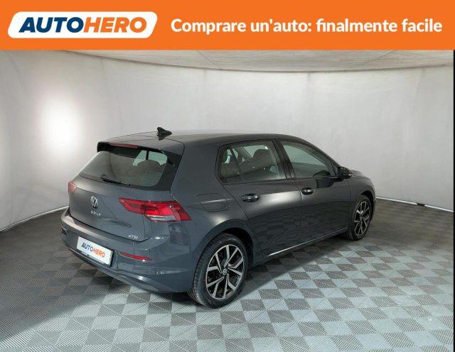 VOLKSWAGEN Golf 1.0 eTSI EVO DSG Life